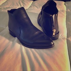 House of Harlow 1960 | black designer booties